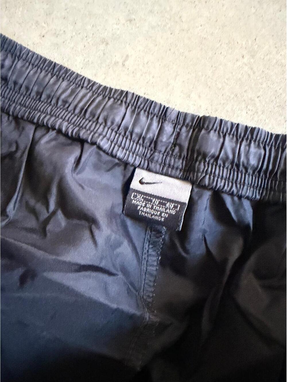 VTG Nike Black Track Pants Sz XL - Picture 6 of 6